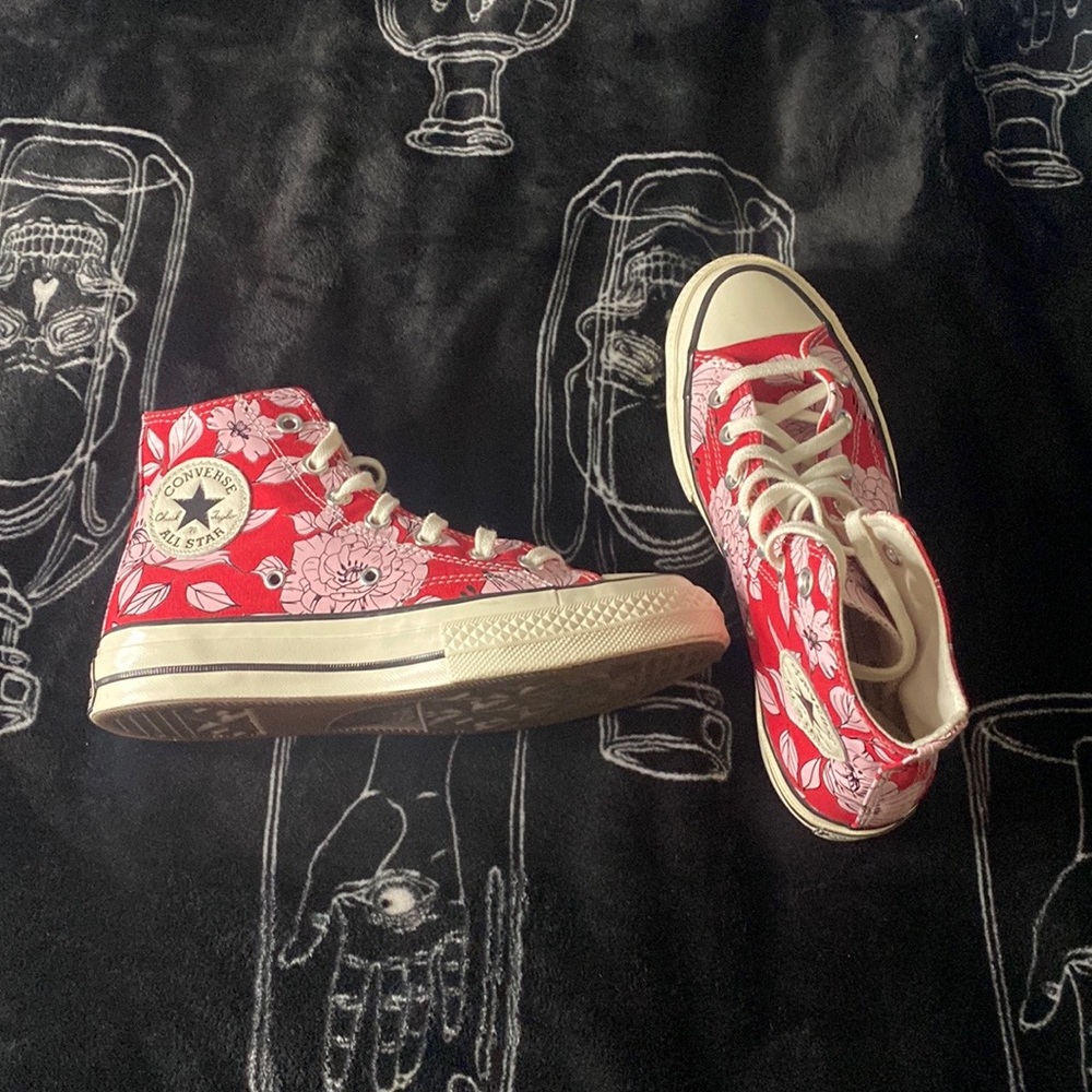 Red Flower Converse
